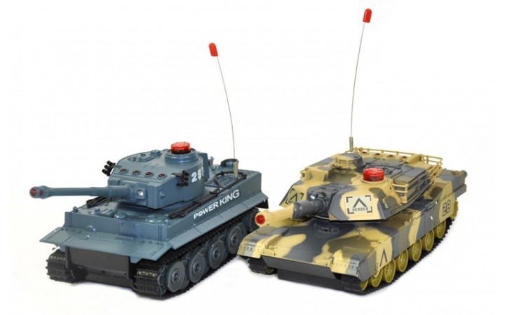 UF Tiger + Abrams tankų modelių...