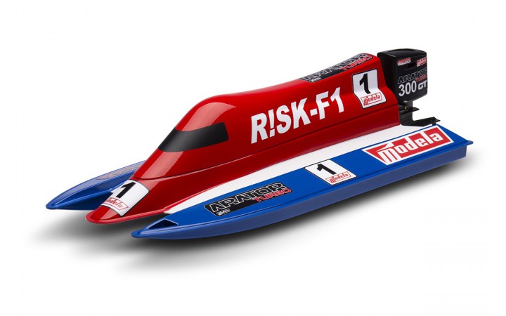 RISK F-1 speedboat